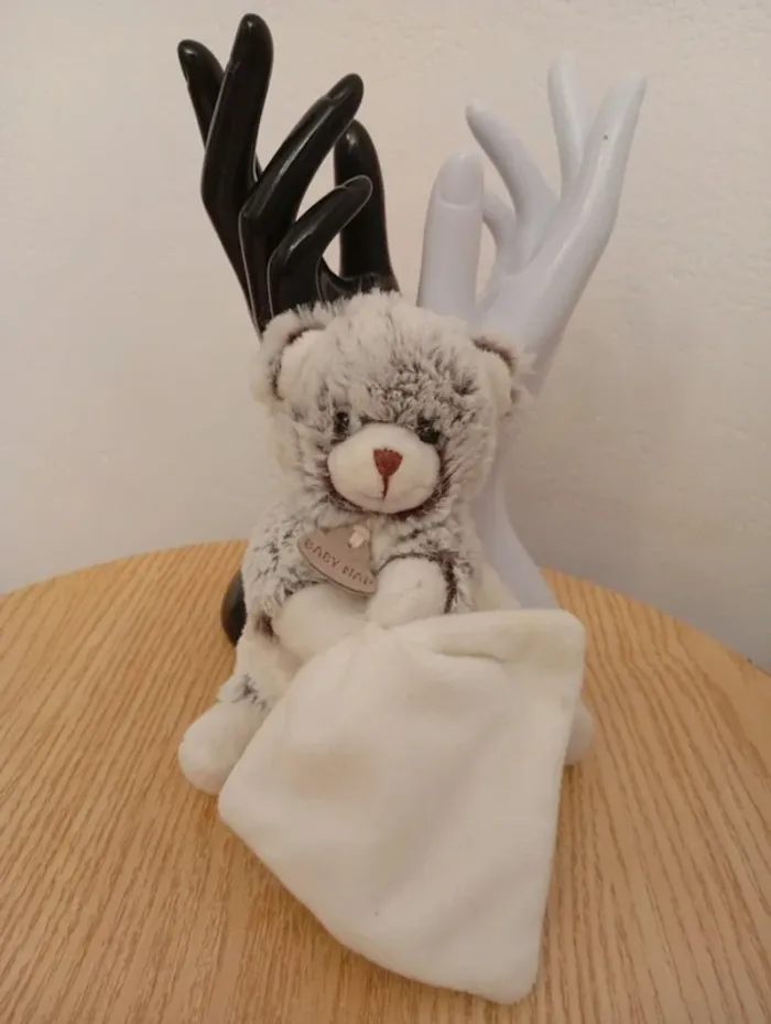 Doudou peluche ours baby bear babynatz