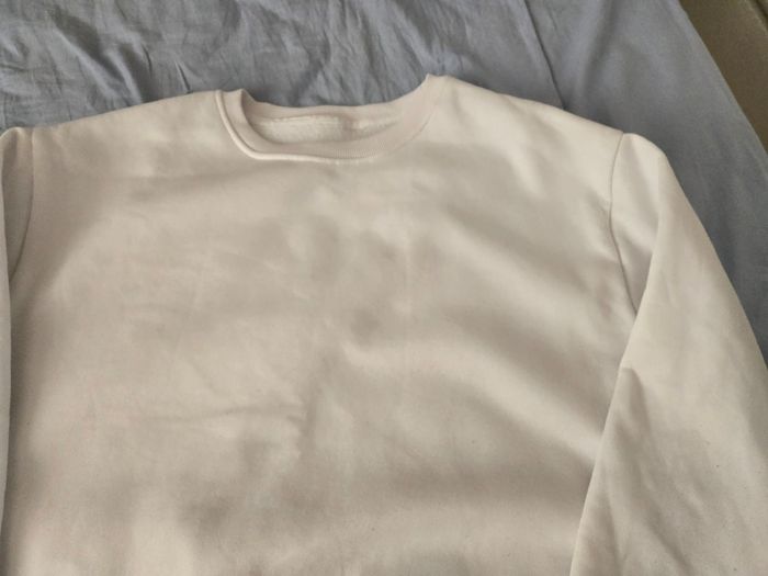 Sweat SHEIN - photo numéro 2