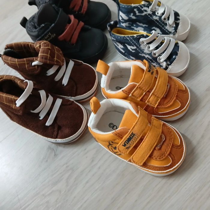 Chaussures bébé 0/6m - photo numéro 2