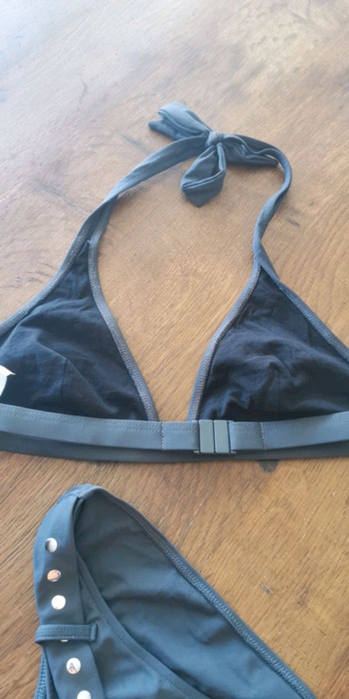 Maillot de bain 2 pièces. - photo numéro 5