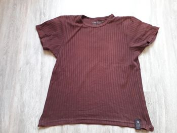 tee shirt bordeaux kiabi taille M