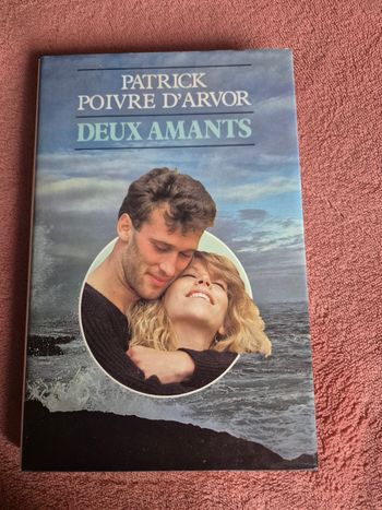 Livre titre Deux amants
