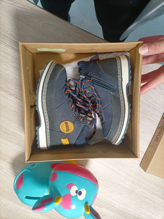 Bottines trappeur taille 25