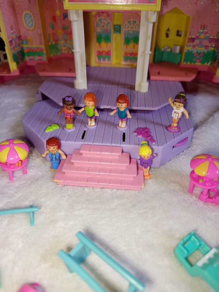 Polly pocket club house Grande maison 1995 complet - photo numéro 1