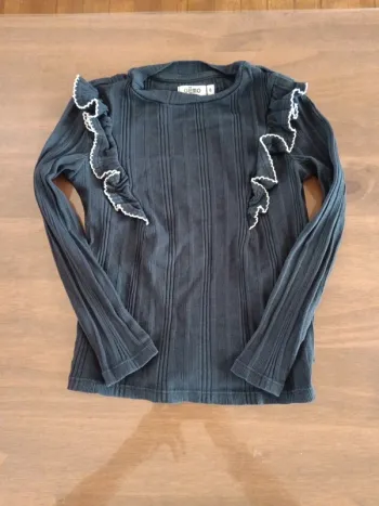 T-shirt 6 ans taille petit
