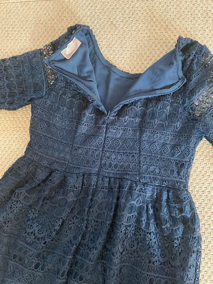 Robe bleue dentelle - photo numéro 7