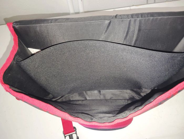 Cartable miraculous ladybug 🐞 - photo numéro 6