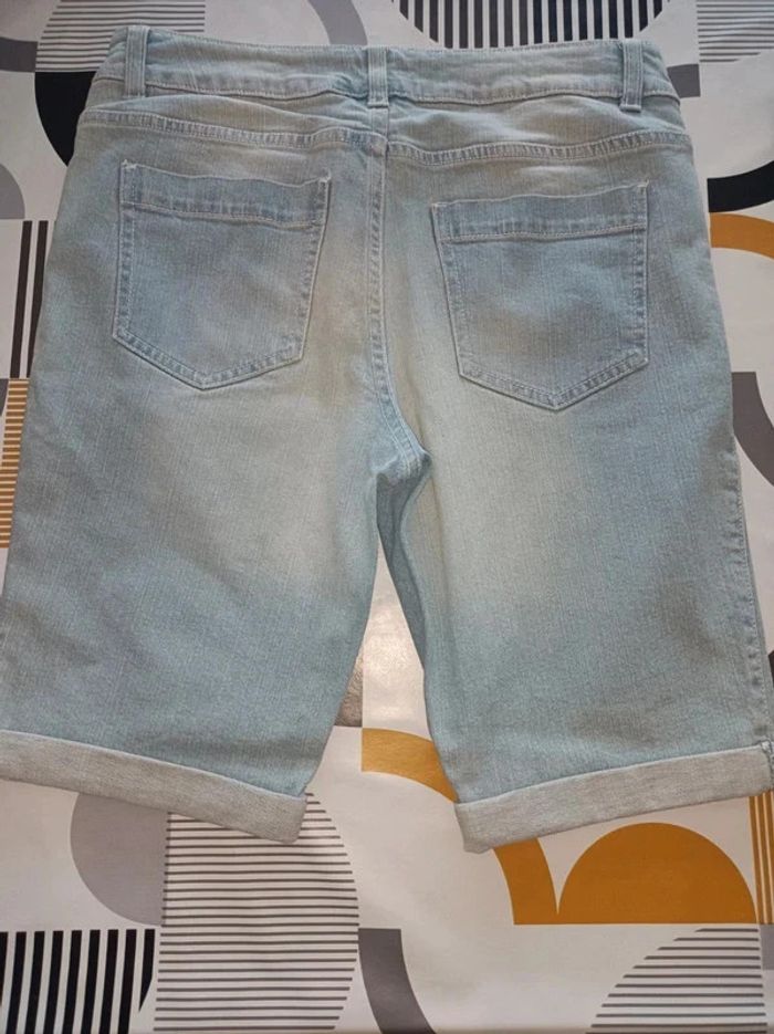 Short femme taille 38/40 Cecilia Fashion en très bon état - photo numéro 6