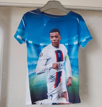 T-shirt Mbappe 4 ans neuf