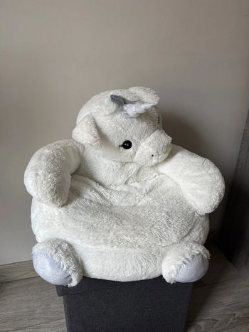 💺Siege/ pouf pour enfants licorne 45*45- Lisette blanc- très bon état