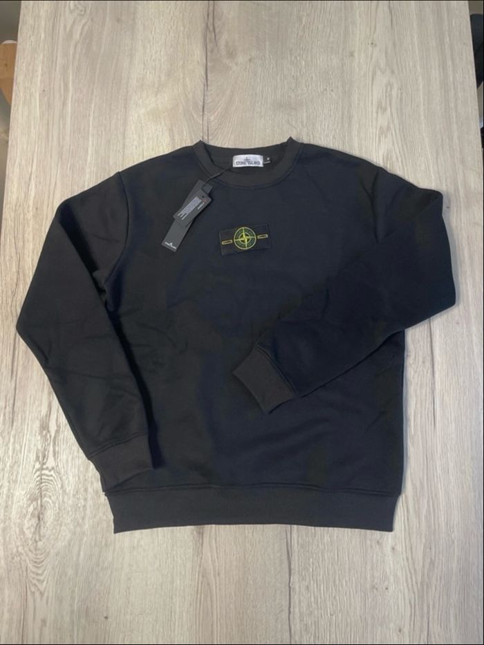 Pull Stone Island noir - photo numéro 2