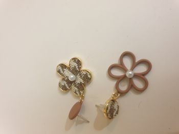 Boucles d'oreilles fleurs multicolor 