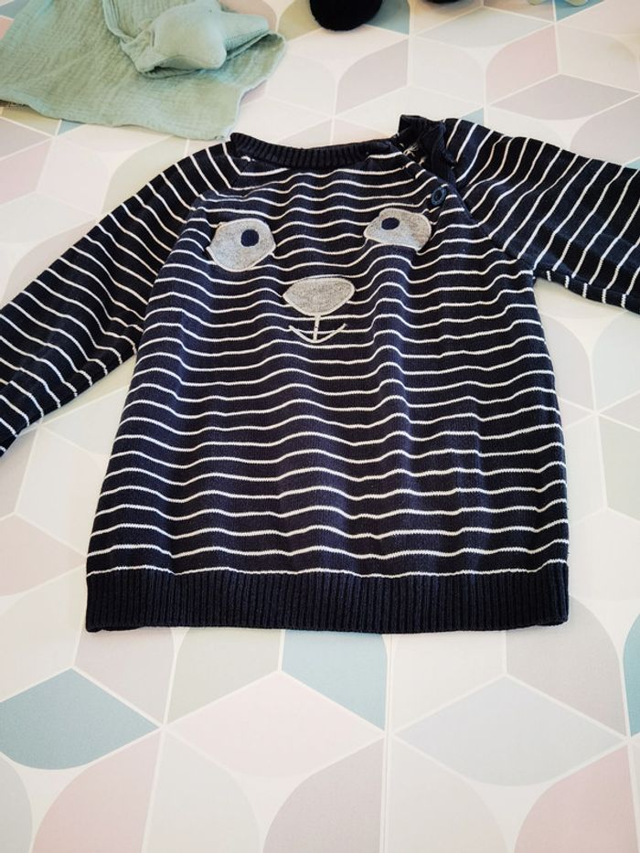 D1467 -pull garçon 3 ans