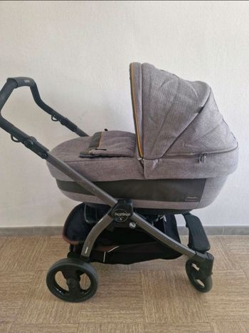 Nacelle ( couffin) peg pérégo 