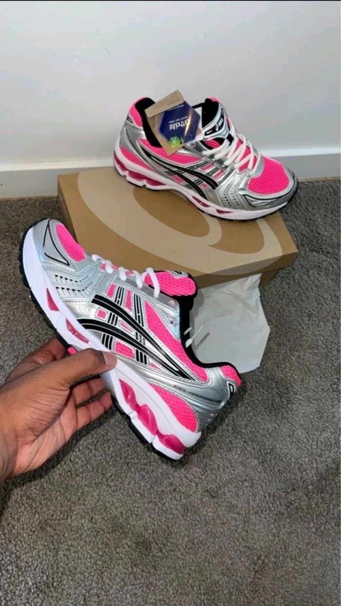 Basket Asics kayano 14 rose 44