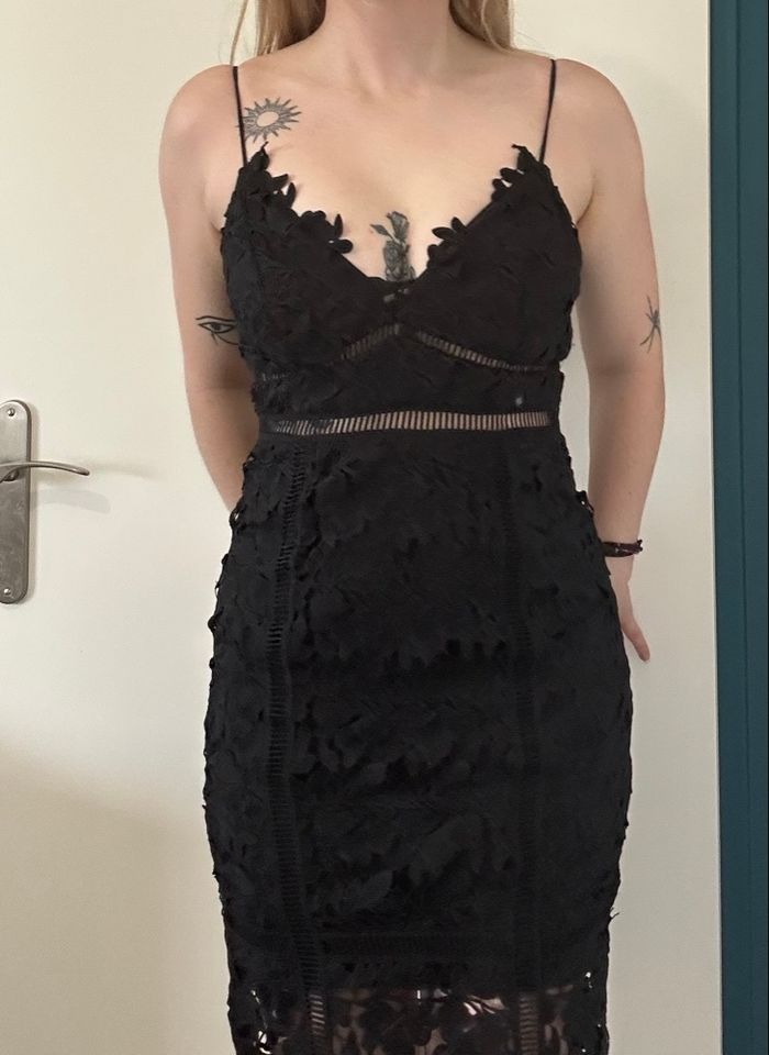 Robe noire Bardot - Taille 38 - photo numéro 3