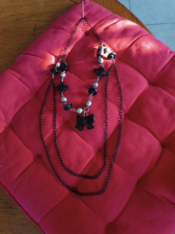 Sautoir noir perles et chaîne 36 cm