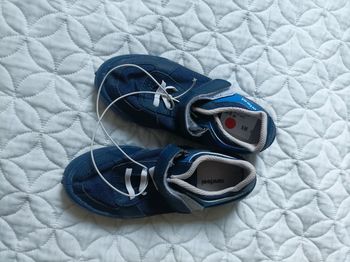 Chaussures été Decathlon pointure 30 neuves