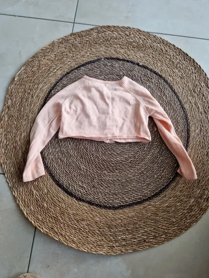 Joli gilet court Gémo fille taille 3 ans - photo numéro 2