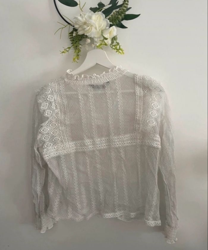 🌸jolie blouse manches longues dentelle blanche Zara taille M🌸 - photo numéro 2