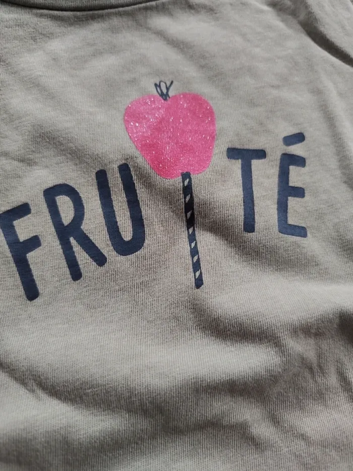 Lot t-shirt 5 ans - photo numéro 3