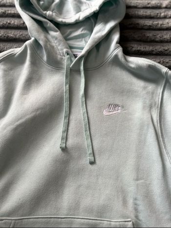 Pulls Nike bleue pastel 