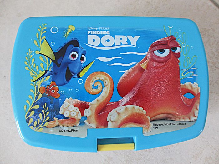 Boîte à goûter rectangulaire enfant en plastique Dory - photo numéro 2