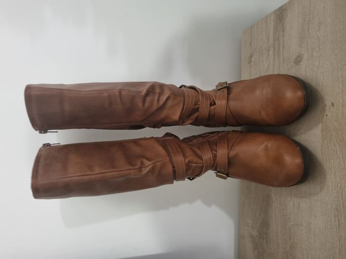 Bottes à talons marrons - photo numéro 2
