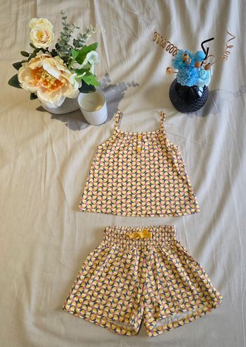 Gémo Ensemble Short Débardeur Coton Jaune Très bon état 18 mois