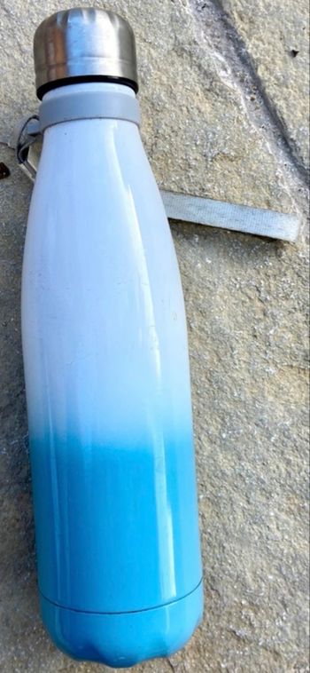 Gourde isotherme bleu