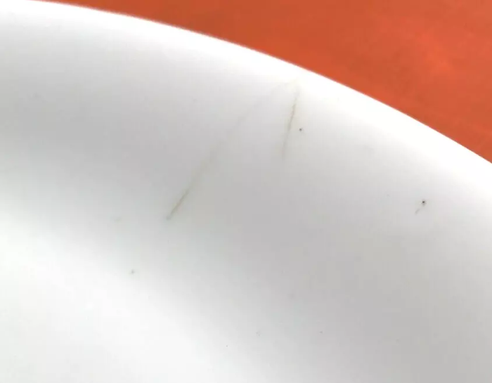 Années 1900 Grand plat sur piédouche Porcelaine blanche du Berry - photo numéro 7