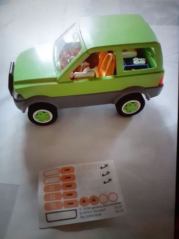 Voiture playmobil