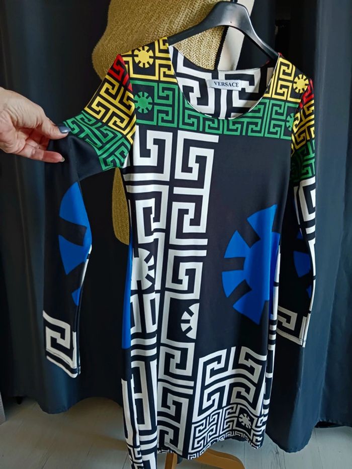 Robe moulante super extensible - photo numéro 2