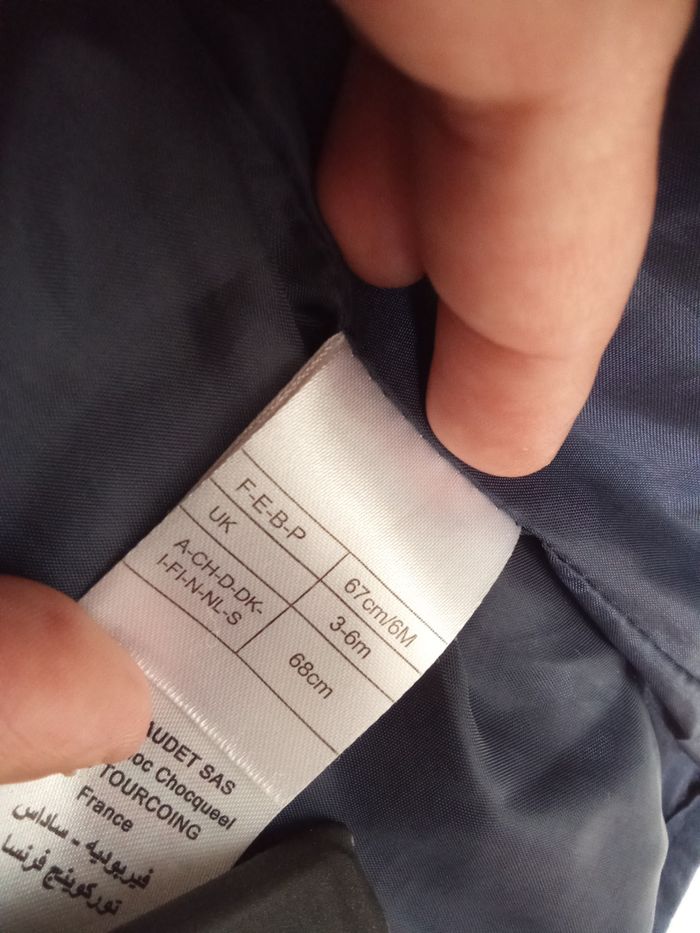 Veste, manteau , doudoune matelassée, bébé fille verbaudet 6 mois, bleu marine, motif,mi saison, été - photo numéro 5