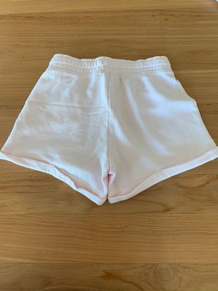 Short rose United Colors Of Benetton en 8/9 ans - photo numéro 3