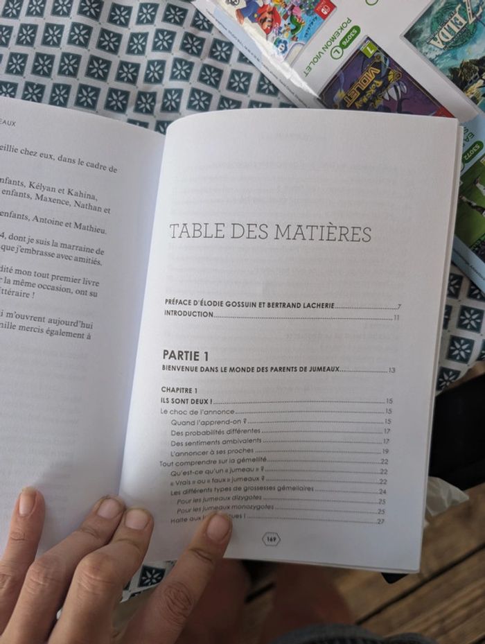 Livre jumeaux de 0 à 7 ans - photo numéro 3