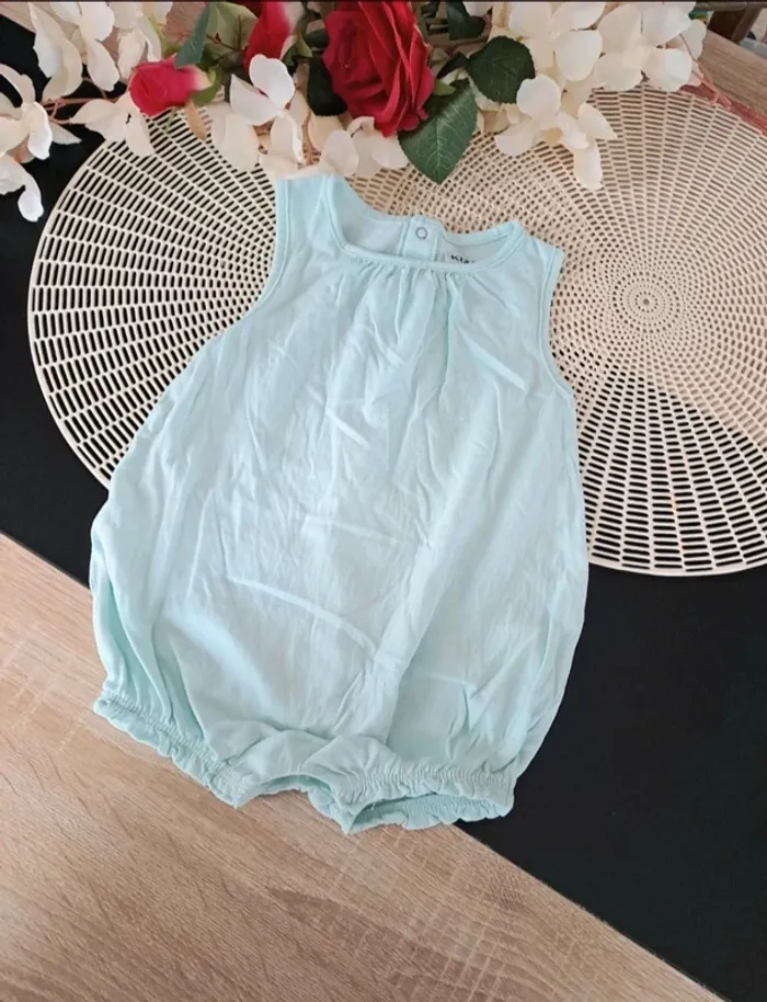 Barboteuse, taille 9 mois, marque kiabi