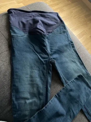 Pantalon de grossesse