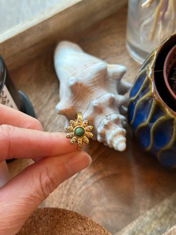 Bague fleur dorée ajustable – Acier inoxydable 316L neuves