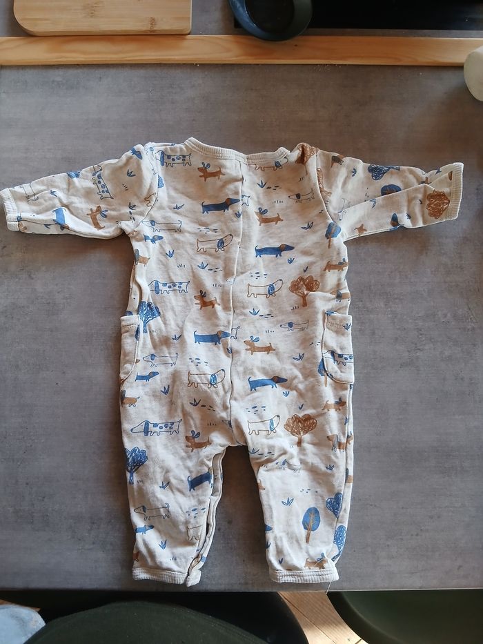 Lot pyjamas 6mois neuf - photo numéro 4
