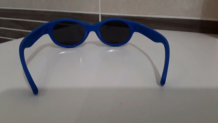 Lunettes de soleil - photo numéro 2