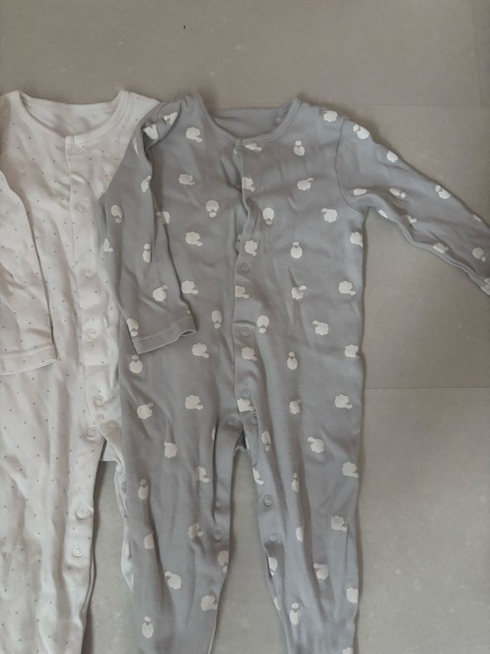 Lot de 3 pyjamas - photo numéro 2