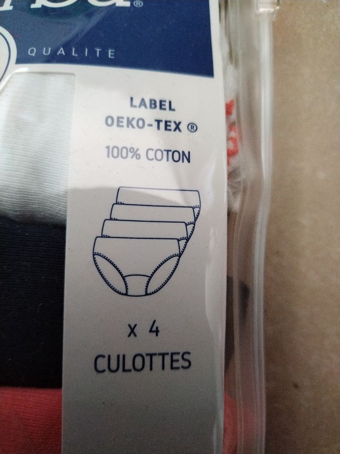 Lot 4 culottes ABSORBA fille 10 ans NEUVES - photo numéro 3