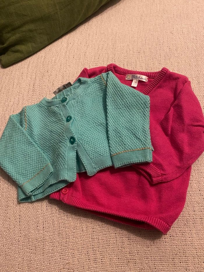 2 gilets TBE taille 1/ 3 mois catimini kitchoun