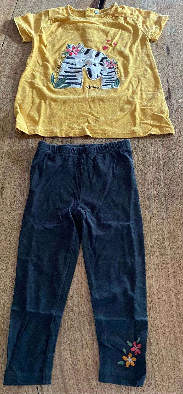 T-shirt et legging