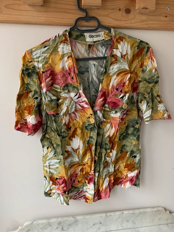 Beau kimono à fleurs Kiabi taille 38-40 Peut aussi convenir à 42
