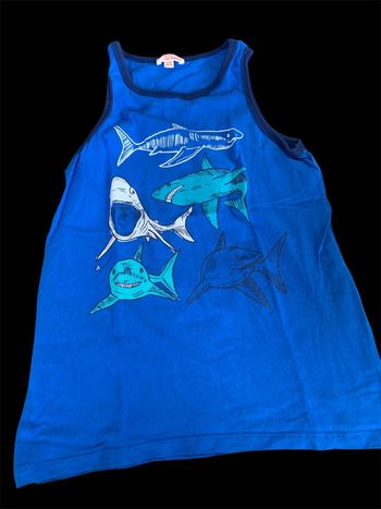 Débardeur requin