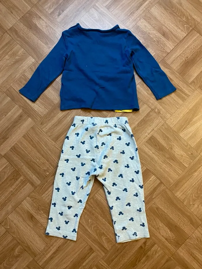Ensemble 2 pièces taille 18 mois de Disney - photo numéro 4