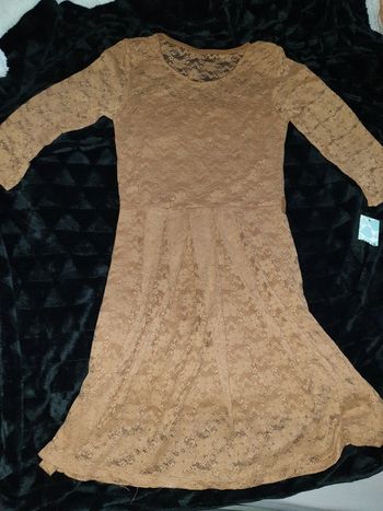 Robe dentelle bohème neuve