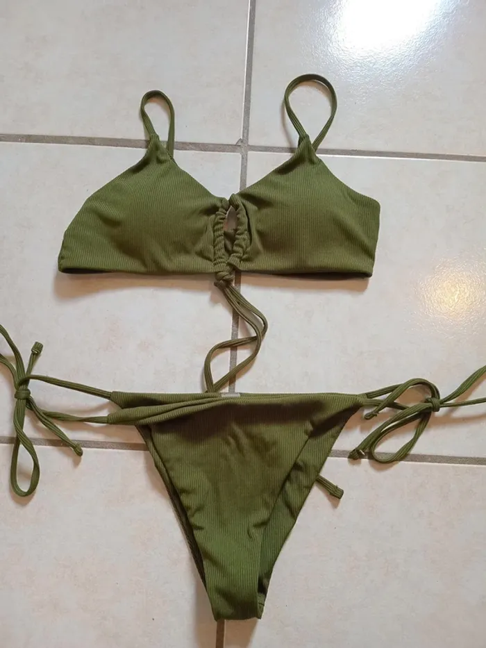 Maillot de bain 2 pièces kaki Shein taille M